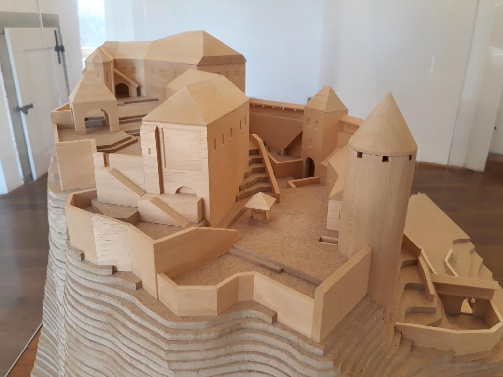 Castello 3.jpg