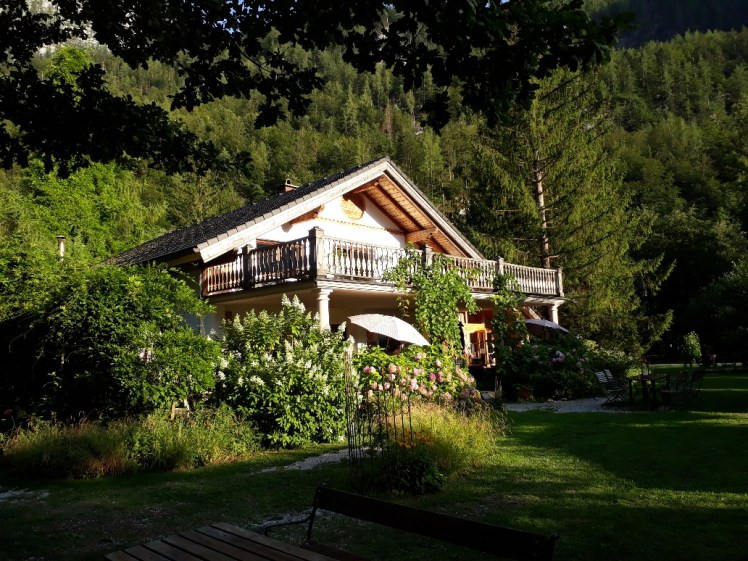 20190811_185340_resized